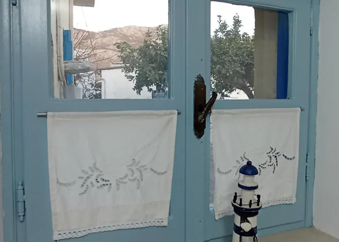 Pano Chorio Tilos بيت للعطل