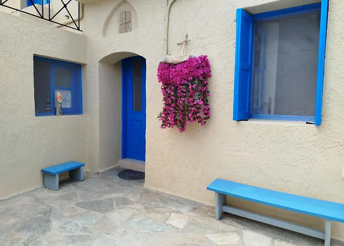 Pano Chorio Tilos بيت للعطل