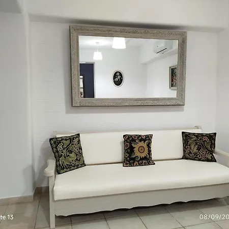 בית נופש Pano Chorio Tilos