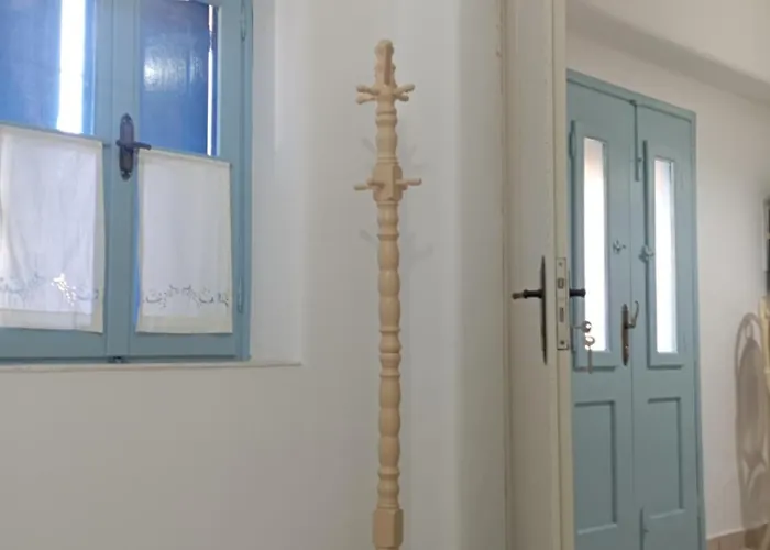 Nyaraló Pano Chorio Tilos Megálon Choríon